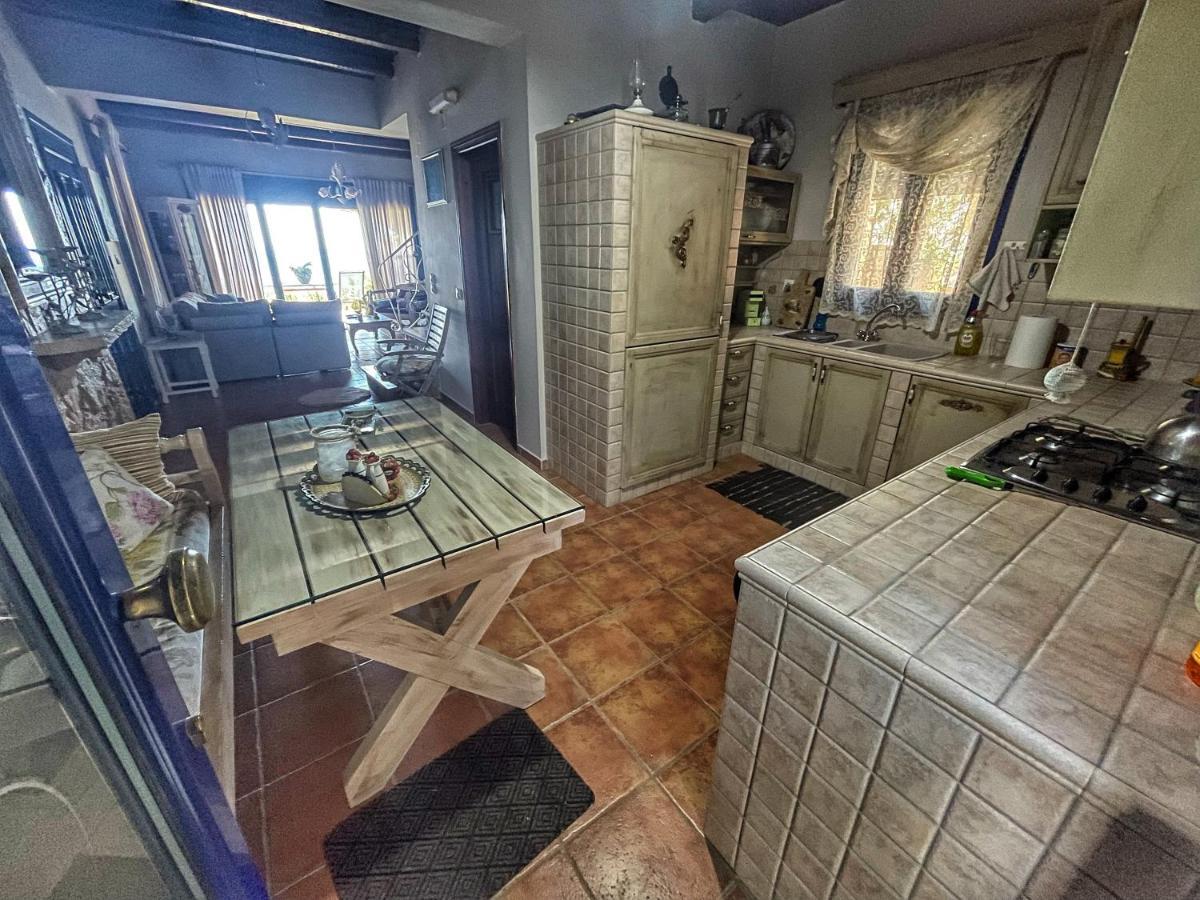 Elouthia Residence With Sea View And Hot Tub Tsoútsouros Dış mekan fotoğraf