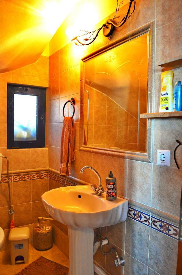 Elouthia Residence With Sea View And Hot Tub Tsoútsouros Dış mekan fotoğraf
